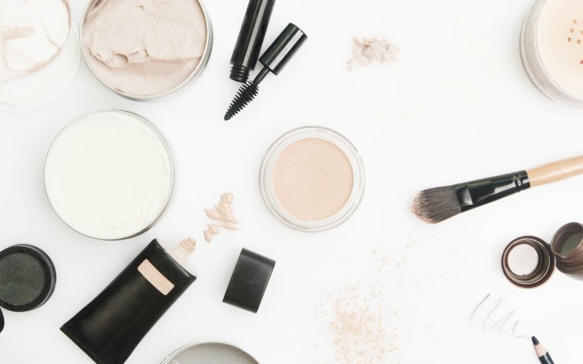 The Ultimate Guide to Cleaning Makeup Brushes