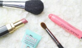 simple makeup routine for the morning rush