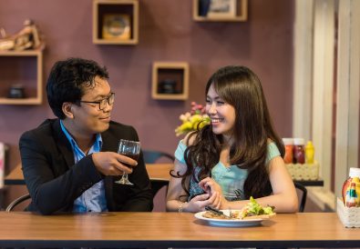 restaurant-1807617_1920