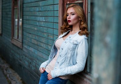 girl-1828536_1920