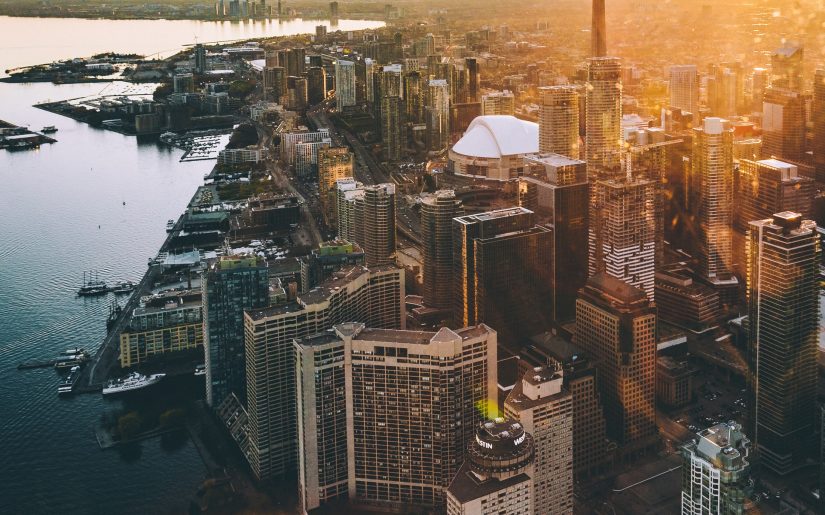 mwangi-gatheca-qlKaN7eqay8-unsplash