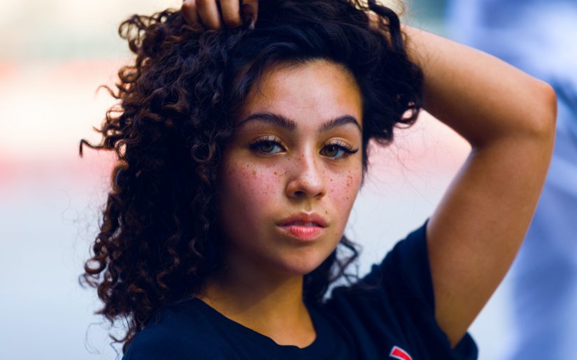 ayo-ogunseinde-THIs-cpyebg-unsplash