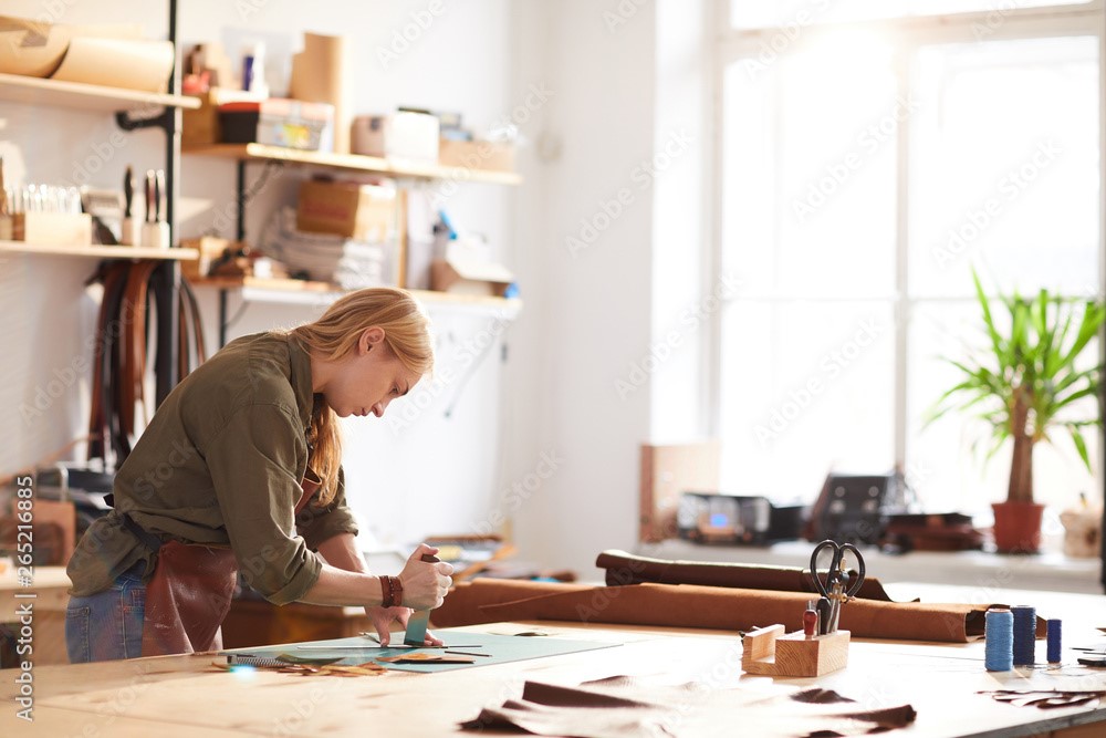 4 Safety Tips for Leather Crafters To Follow