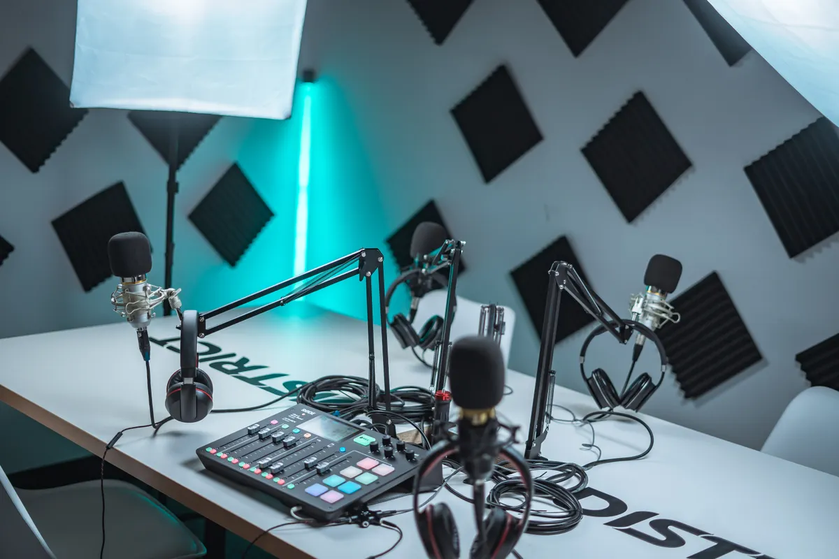 Harlan Coben Netflix podcast